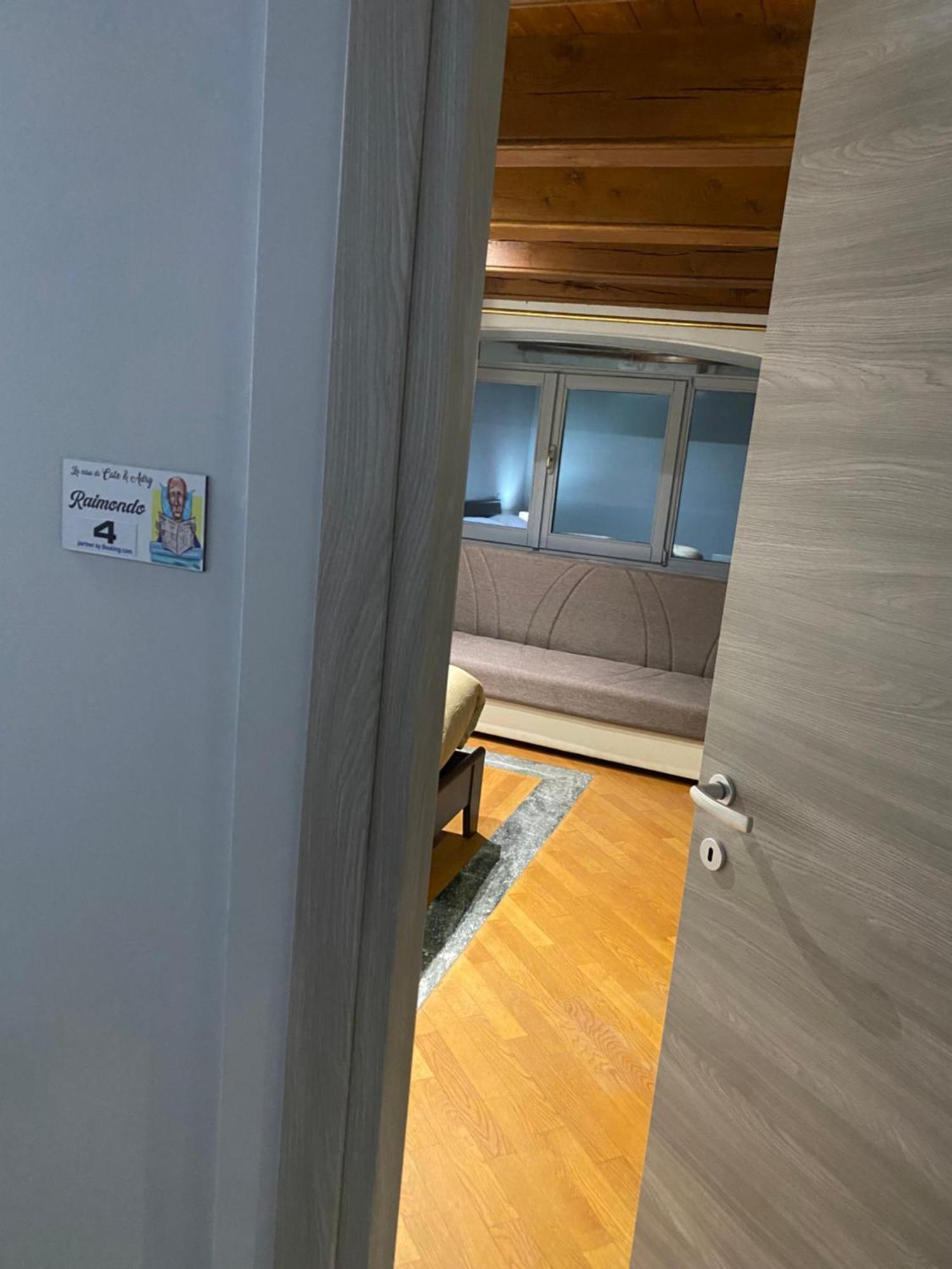 La Casa Di Cate & Adry Panzió Envie Kültér fotó