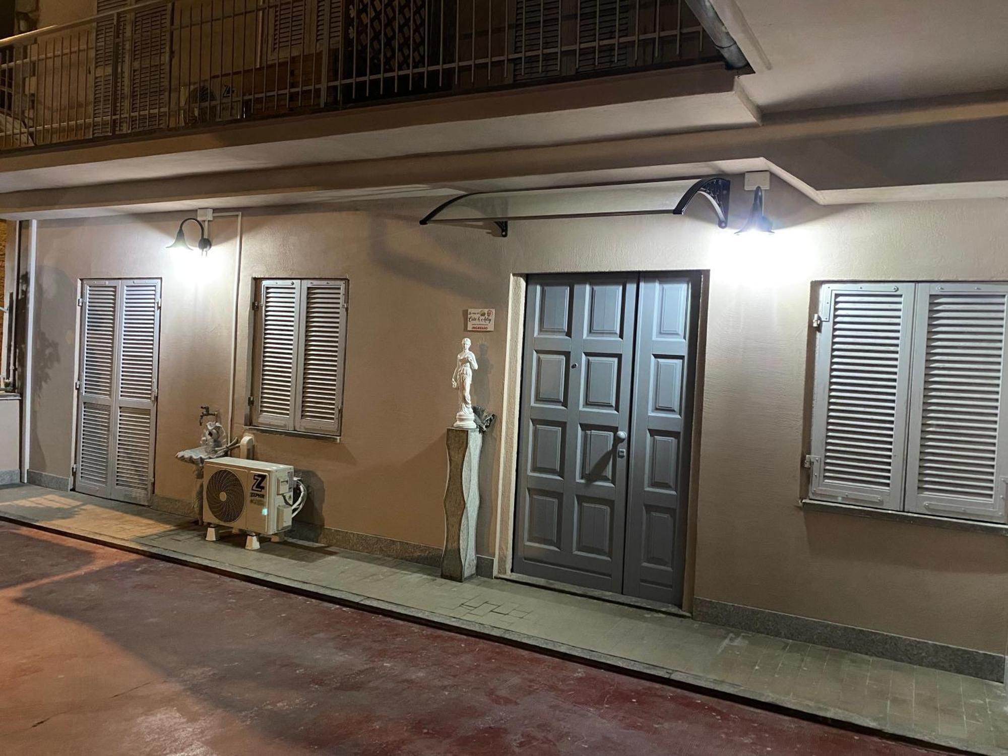 La Casa Di Cate & Adry Panzió Envie Kültér fotó